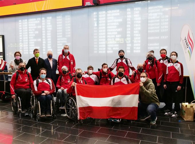 13.12.2021 - Heimkehr des Team Austria Rollstuhlbasketball mit Platz acht bei der Europameisterschaft (c) ÖBSV / Kudernatsch